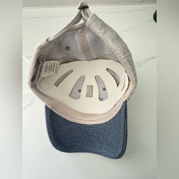 URBAN OUTFITTERS Embroidered Leisure Club Felt   Baseball Hat NEW Bow Blue - Picture 9 of 9